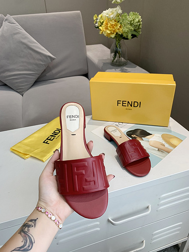 Fendi sandals 35-42_-7e4cc4e3